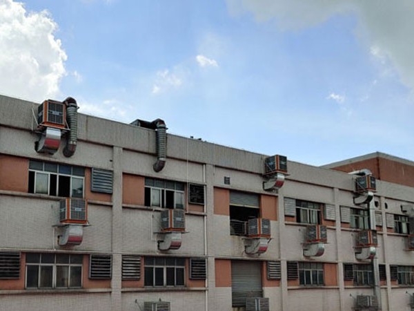 東莞環(huán)?？照{(diào)廠家.1.5KW環(huán)保空調(diào).車間降溫設(shè)備